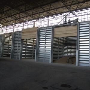 Lifting segment doors for wood segments